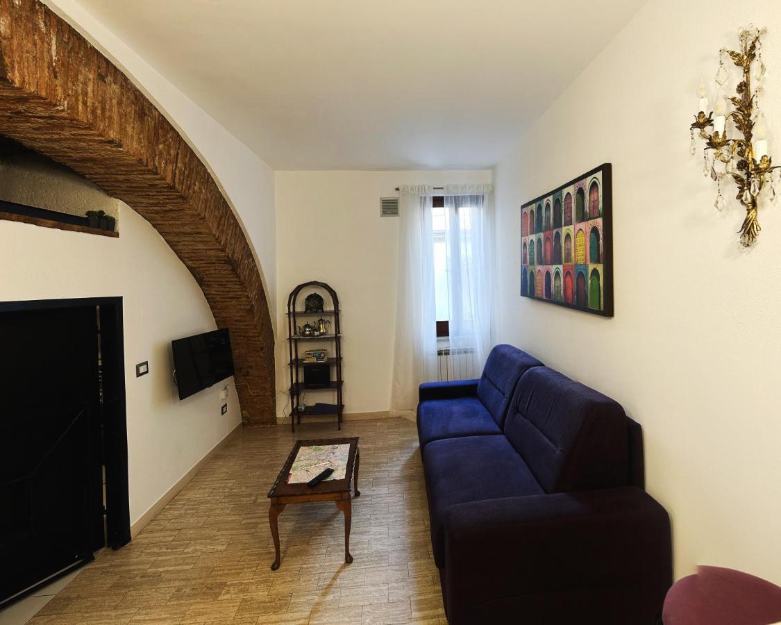Lovely Apartment In Via Della Scala, Trastevere Rome Exterior photo